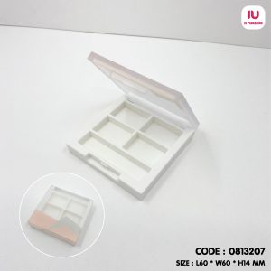 0813207-พาเลทสีขาวสี่ช่อง-image
