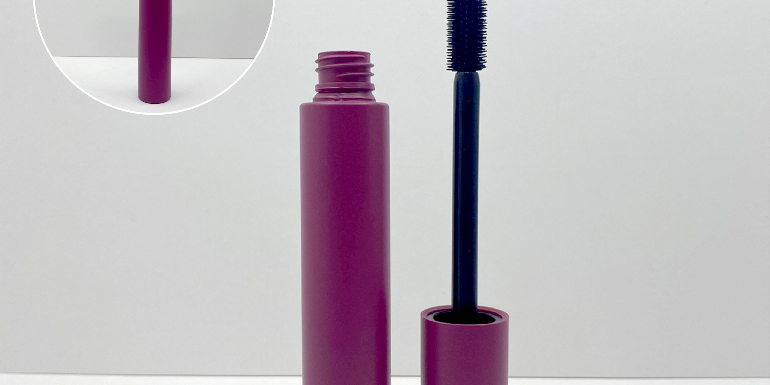 0301113-iupackaging-หลอดมาสคาร่าหลอดสีแดงเลือดหมู_18g