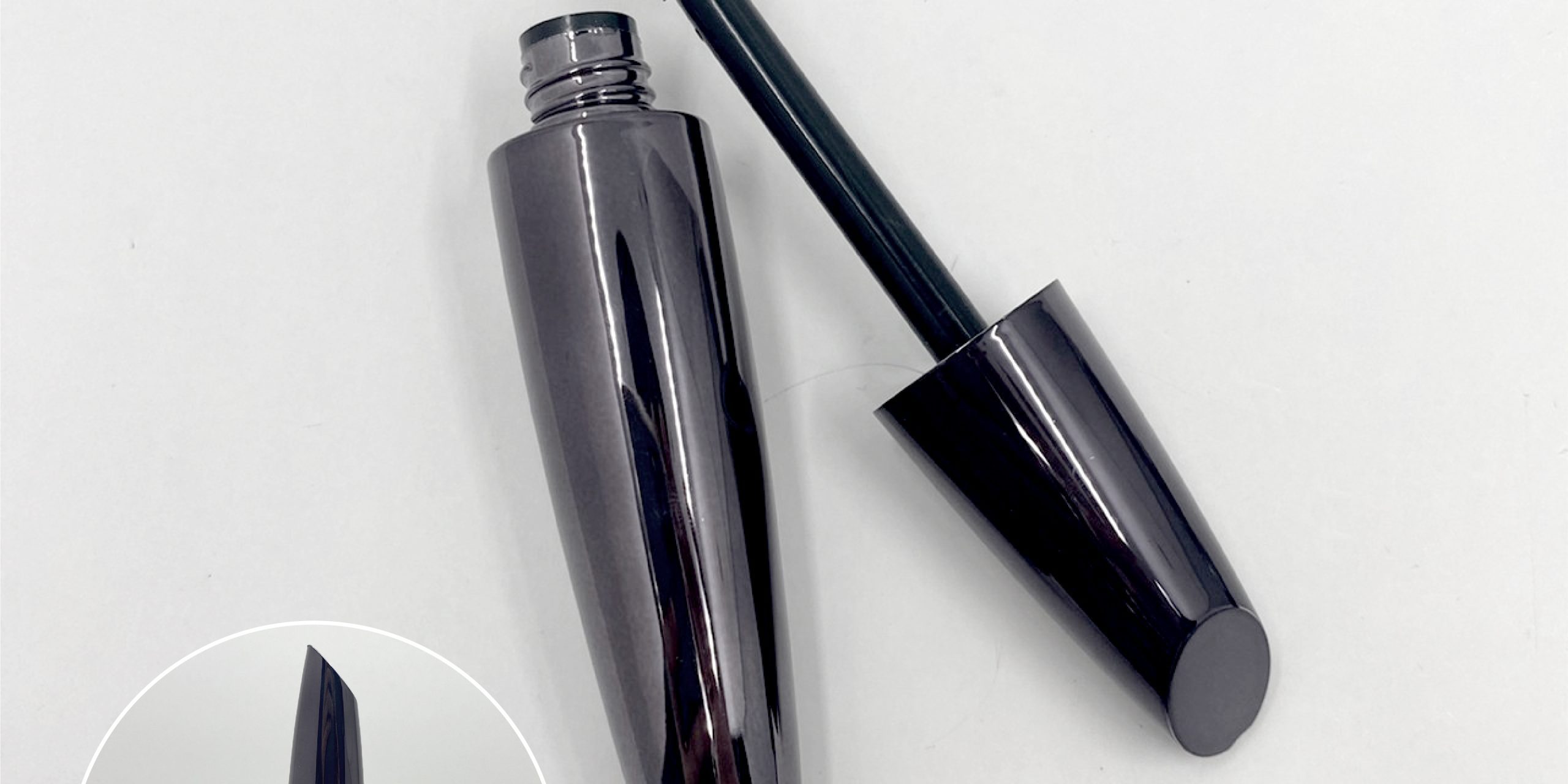 0303112-iupackaging-หลอดมาสคาร่าหลอดสีดำ_18g